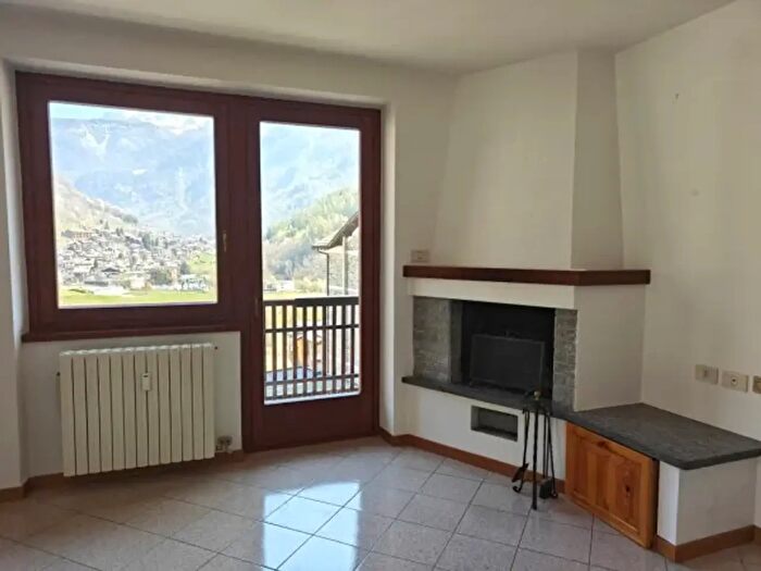 Appartamento bilocale in vendita in Via Nicolò Rusca, Chiesa In Valmalenco