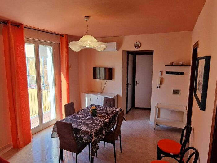 Appartamento trilocale in affitto in Via Libertà, Centro Urbano, Marsala