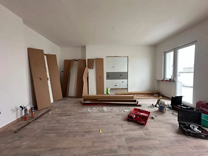 Appartamento trilocale in affitto in Strada Provinciale Torretta, Legnago