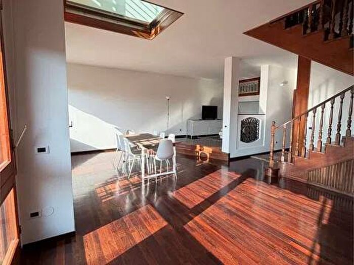 Casa con 5 locali in affitto in Via Gaspare Spontini, Archi, Ancona