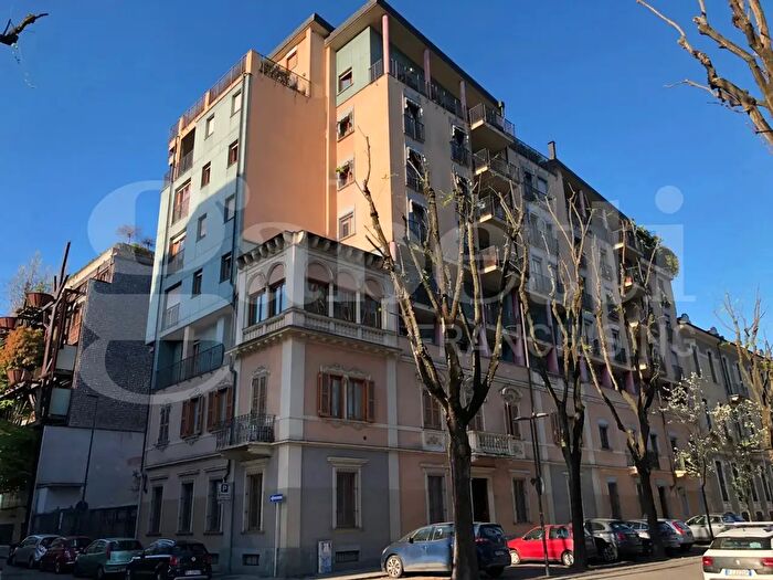 Appartamento quadrilocale in affitto in Corso Dante, Torino