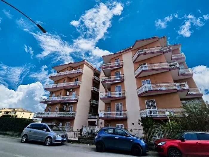 Appartamento trilocale in vendita in Via Terragrande, Curti