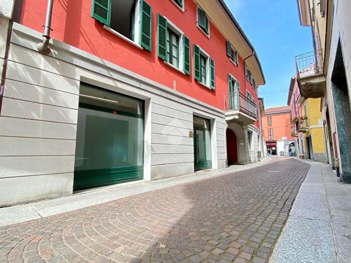 Appartamento bilocale in vendita in Via Andrea Verga, Treviglio