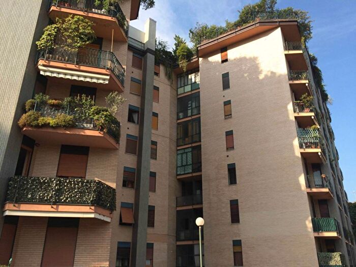 Appartamento bilocale in affitto in Viale Elvezia, Viale Elvezia Rondò, Monza