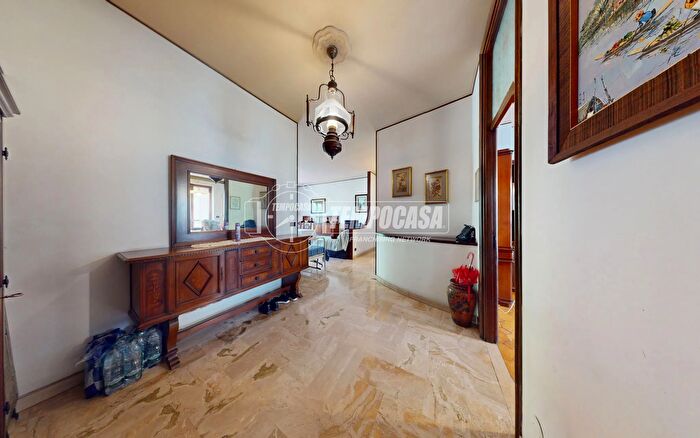 Appartamento quadrilocale in vendita in Alba