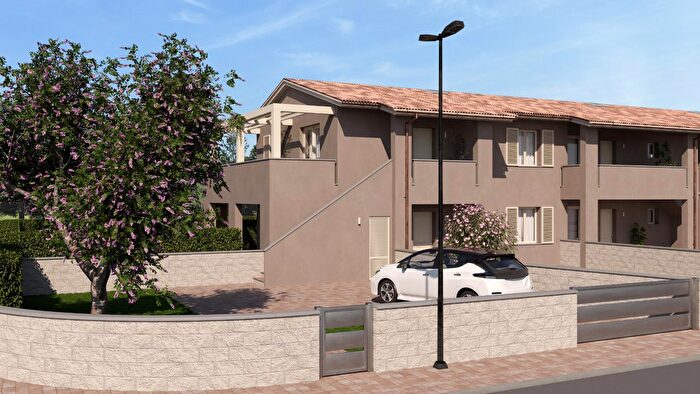 Case in Vendita e in Affitto - 2