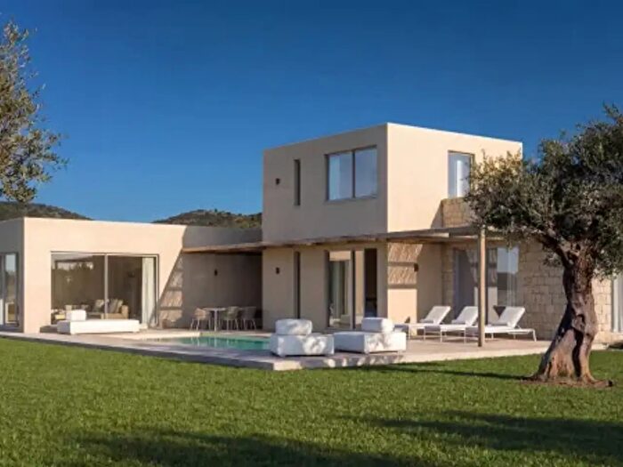 Casa quadrilocale in vendita in Pula