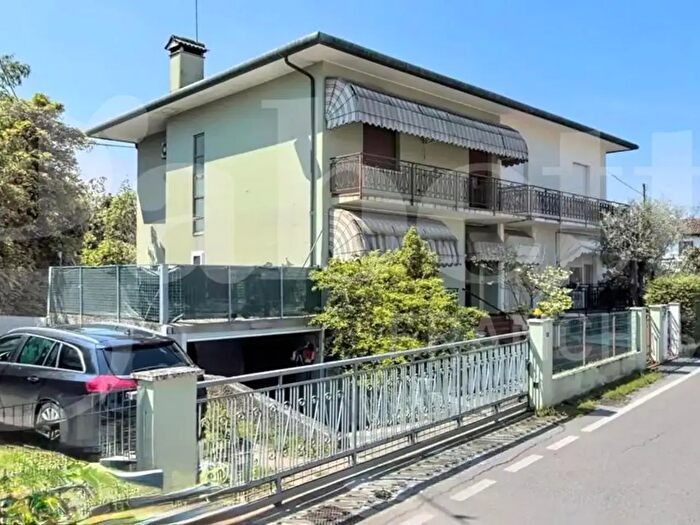 Casa con 7 locali in vendita in Via per San Florian Snc, Castelfranco Veneto