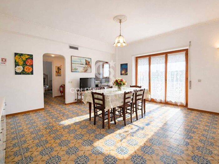 Appartamento trilocale in affitto in Viale Andrea Doria, Lido di Tarquinia, Tarquinia