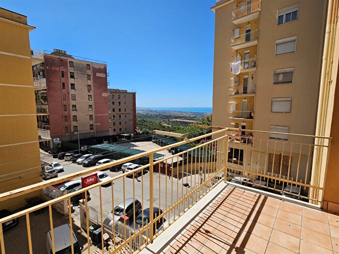 Appartamento con 5 locali in vendita in Via Dante, Agrigento