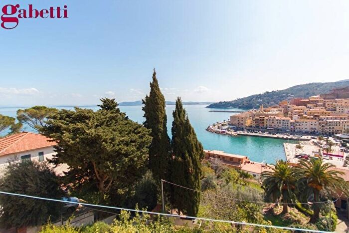 Appartamento trilocale in affitto in Via Martiri dUngheria, Porto Santo Stefano, Monte Argentario