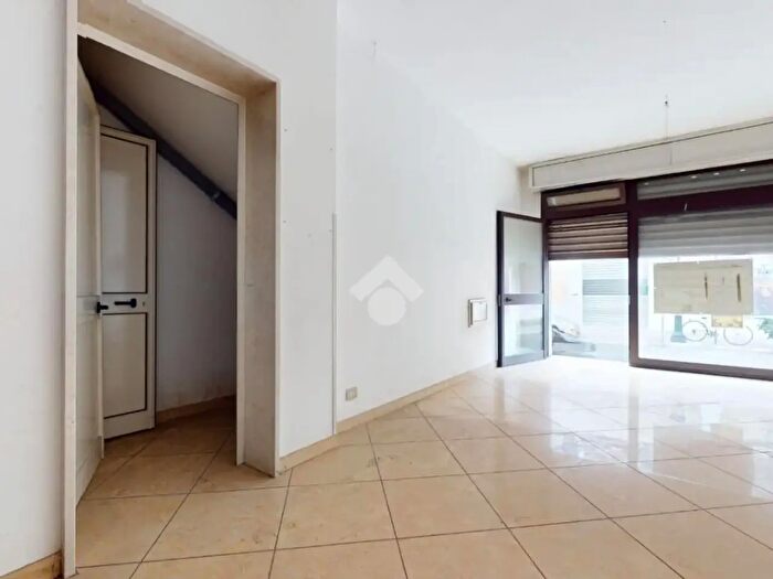 Appartamento trilocale in vendita in Via Giuseppe di Vagno, Francavilla Fontana
