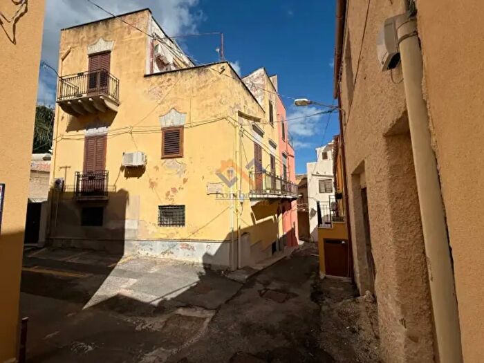 Casa con 6 locali in vendita in Via Pietro Mascagni, Castellammare Del Golfo