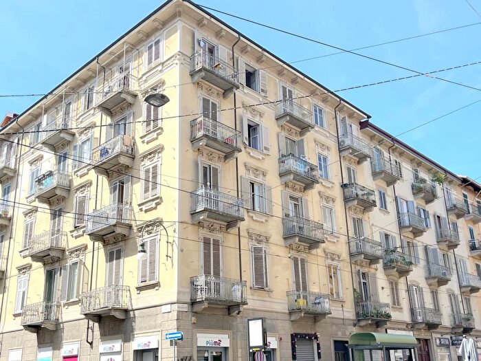 Appartamento bilocale in affitto in Via Monginevro, Cenisia, Torino