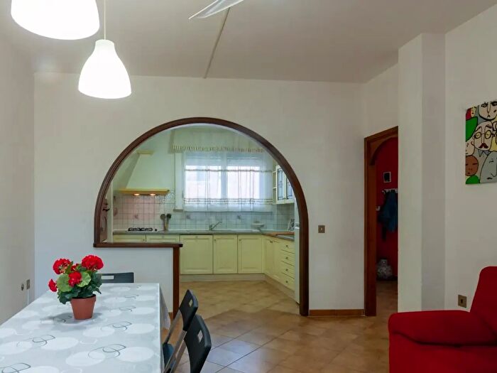 Appartamento trilocale in affitto in Via Litoranea, Follonica