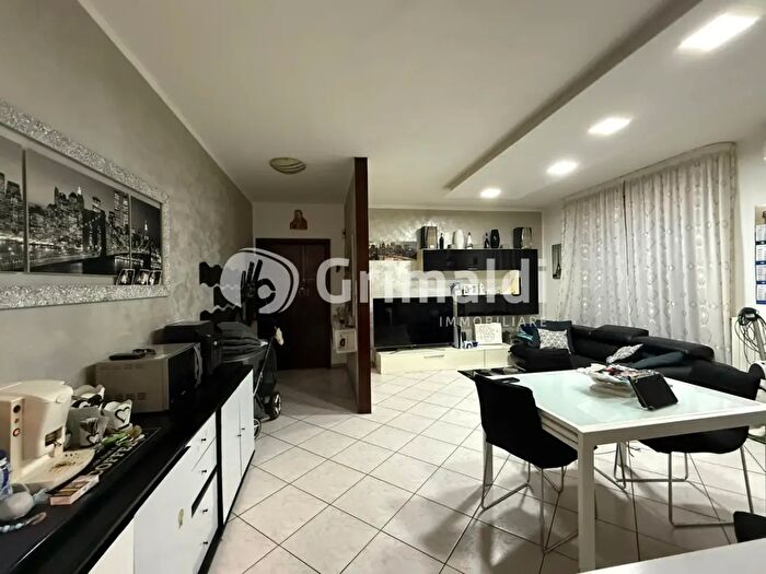 Appartamento quadrilocale in vendita in Via San Giovanni, Eboli