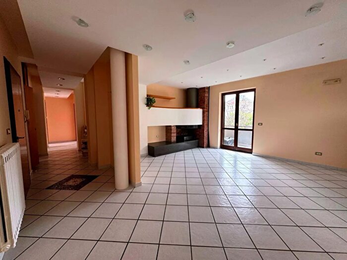 Appartamento quadrilocale in vendita in Via San Pasquale, Roccapiemonte