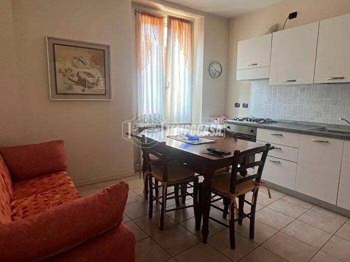 Appartamento trilocale in affitto in Palazzolo SullOglio