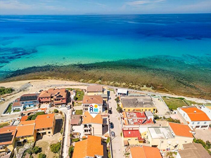 Appartamento quadrilocale in affitto in Via Venezia, Lu Bagnu, Castelsardo