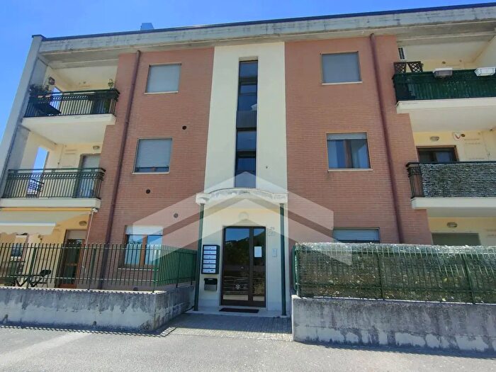 Appartamento trilocale in vendita in Viale Padre Pio, Mirabello Sannitico