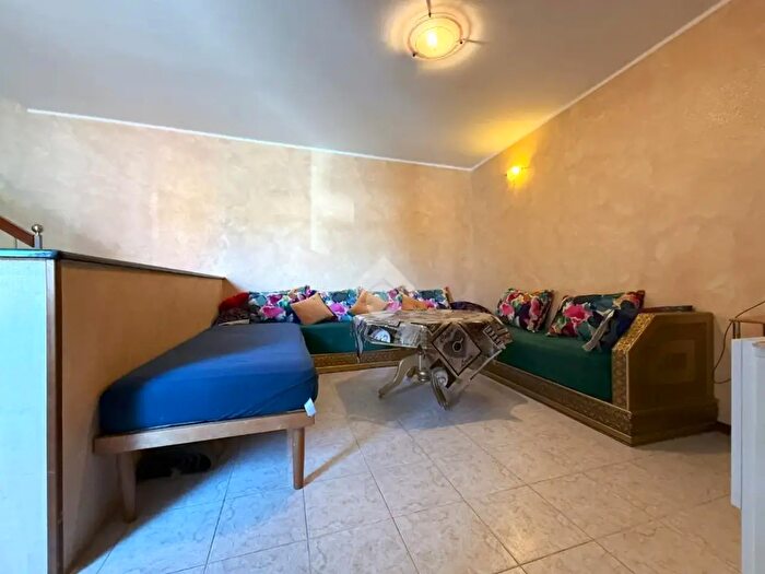 Casa trilocale in vendita in Via Roma, Borgo San Giacomo