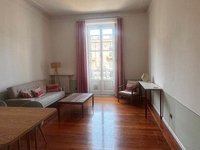 Appartamento trilocale in affitto in Corso Lodi, Porta Romana Medaglie dOro, Milano