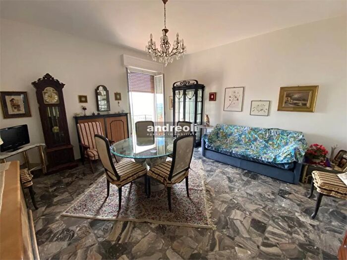 Appartamento quadrilocale in vendita in Staffolo