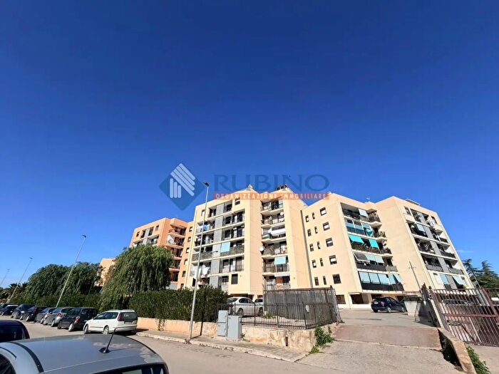 Appartamento trilocale in vendita in Via Vecchia Corato, Bisceglie