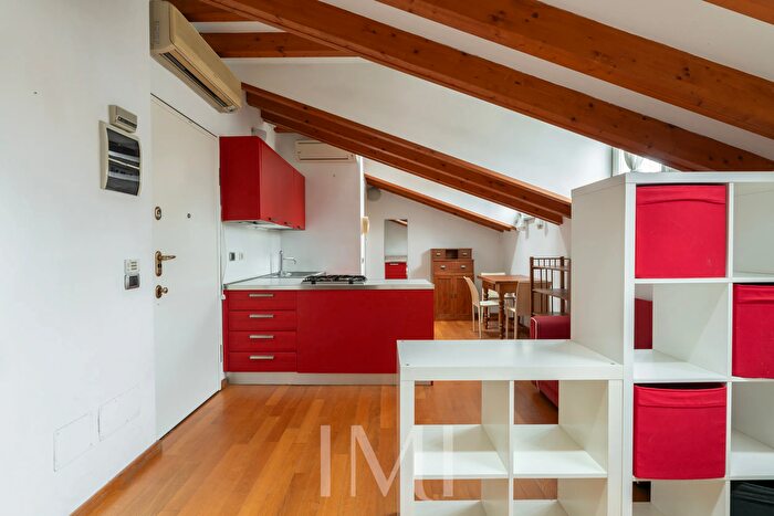 Appartamento bilocale in vendita in Via Evangelista Torricelli, Milano