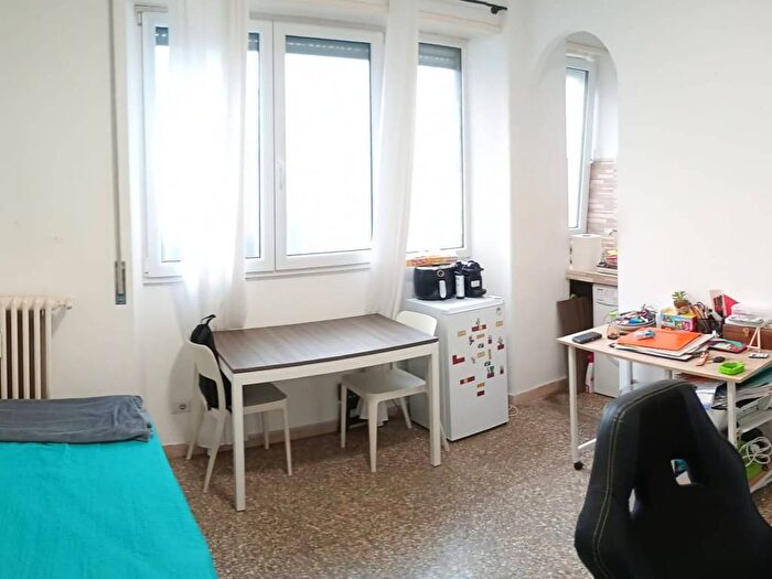 Appartamento monolocale in affitto in Via Luigi Pulci, Bologna, Roma