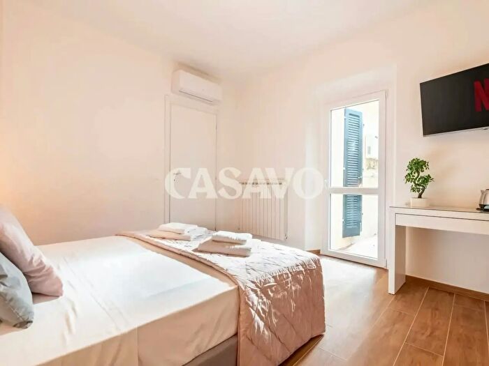 Casa con 6 locali in vendita in Via Emilia, Pisa