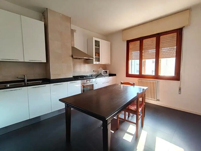 Appartamento quadrilocale in vendita in Via Roma, Spinea