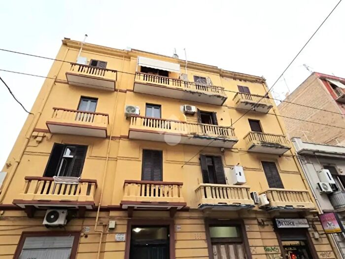 Appartamento trilocale in vendita in Corso Alcide De Gasperi, Bari