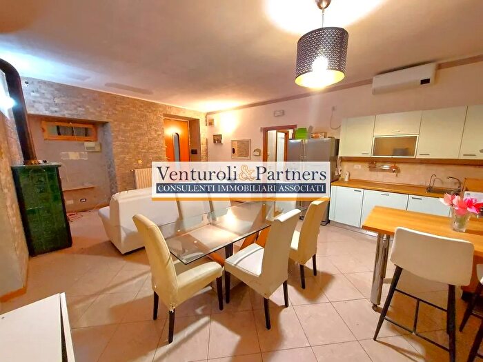 Appartamento trilocale in vendita in Piazza dè Medici, Gavardo