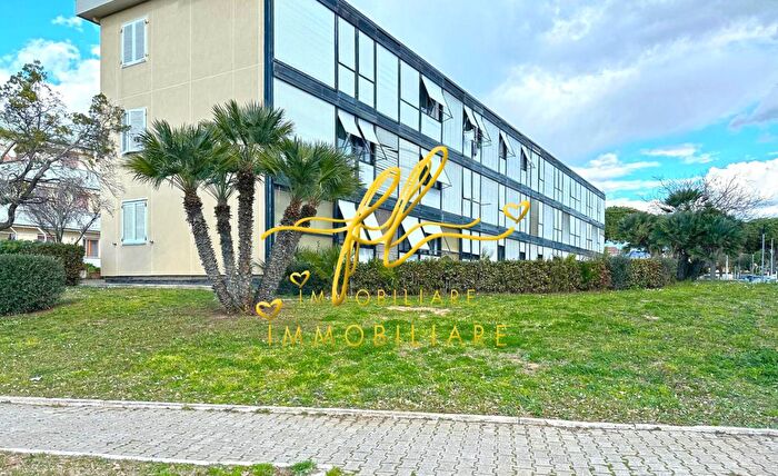 Appartamento con 5 locali in vendita in a Pistoia, San Vincenzo