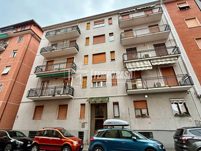 Appartamento bilocale in vendita in Via Goffredo Mameli, Cologno Monzese