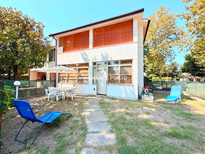 Appartamento trilocale in vendita in Comacchio