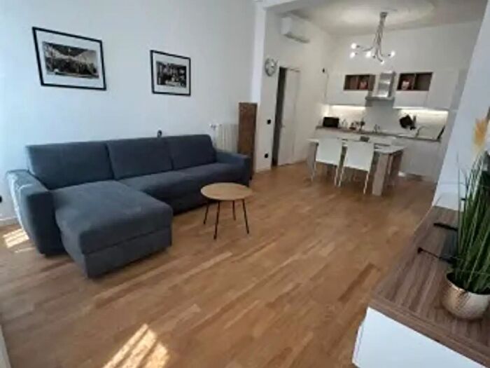 Appartamento quadrilocale in vendita in Via San Pietro, Alzano Lombardo