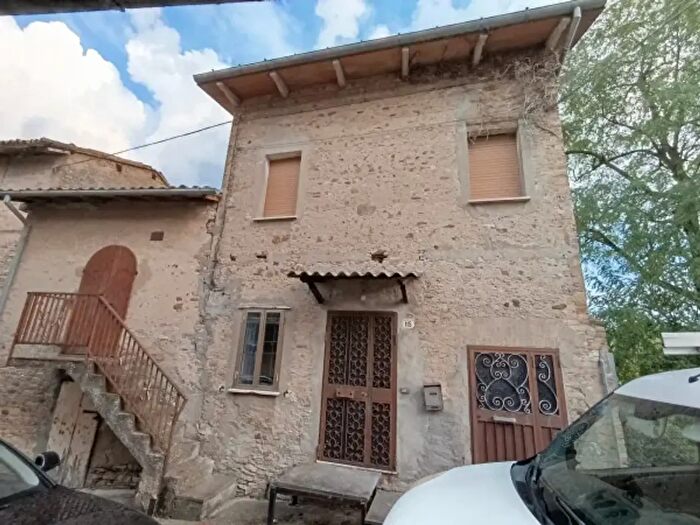 Casa quadrilocale in vendita in Via Sinistra Guerro, Castelvetro Di Modena