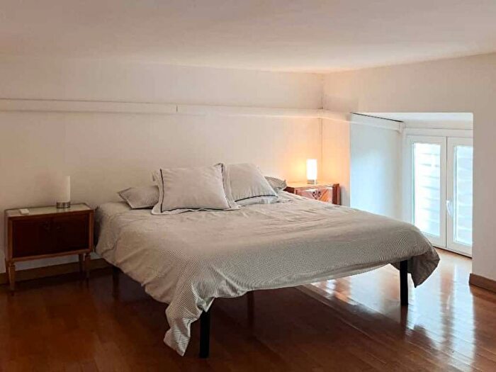 Appartamento bilocale in affitto in Via Cappuccini, Palestro, Milano