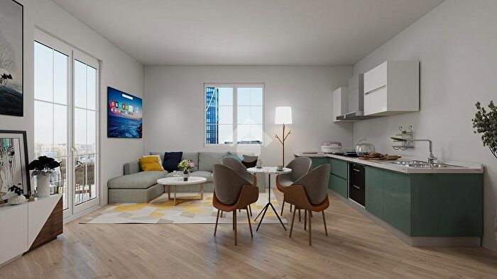 Appartamento bilocale in vendita in Via Monte Grappa, Varazze