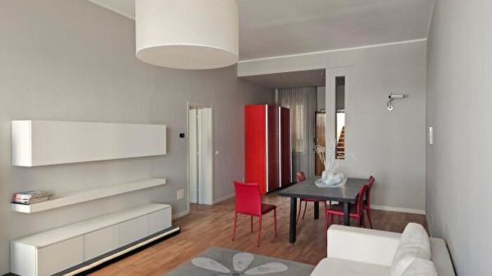 Appartamento con 5 locali in vendita in Viale Ivo Oliveti, Rimini