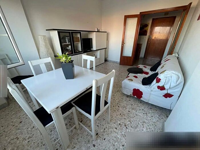 Appartamento bilocale in affitto in Via Umberto I, Latina