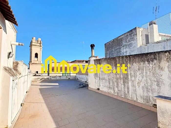 Appartamento trilocale in vendita in Corso Vittorio Emanuele Carbonara di Bari, Bari