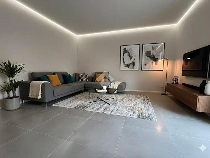 Casa con 5 locali in vendita in Via del Risorgimento, Prato