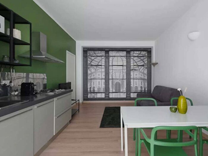 Appartamento bilocale in affitto in Viale Paolo Onorato Vigliani, Monte Rosa Lotto, Milano