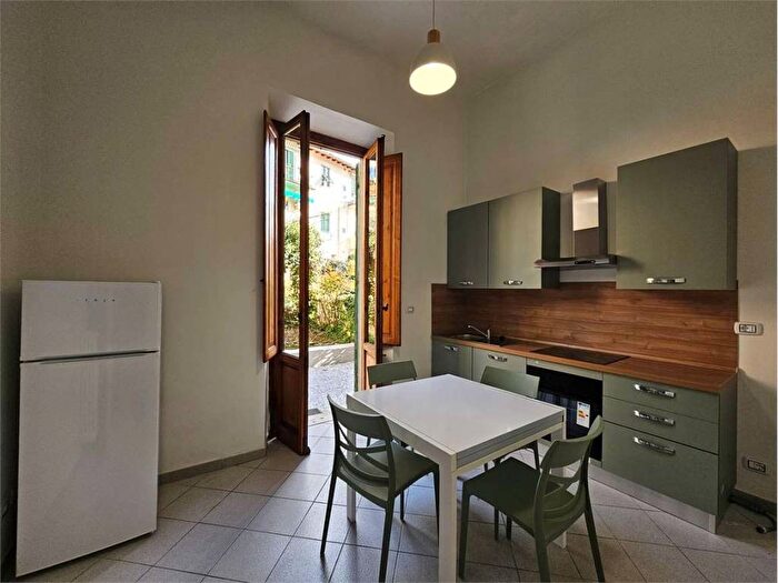 Appartamento quadrilocale in affitto in VIA SENESE, Galluzzo, Firenze