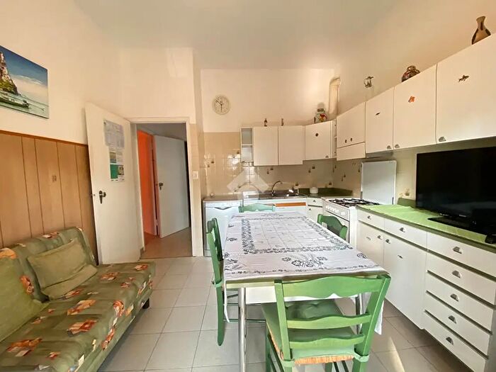 Appartamento bilocale in affitto in Viale Volturno, Cervia