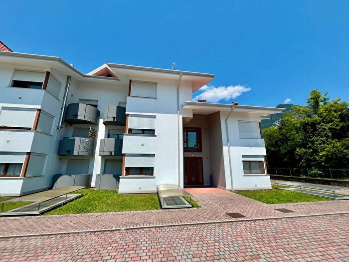 Appartamento quadrilocale in affitto in Via Valdie, Centro, Tolmezzo