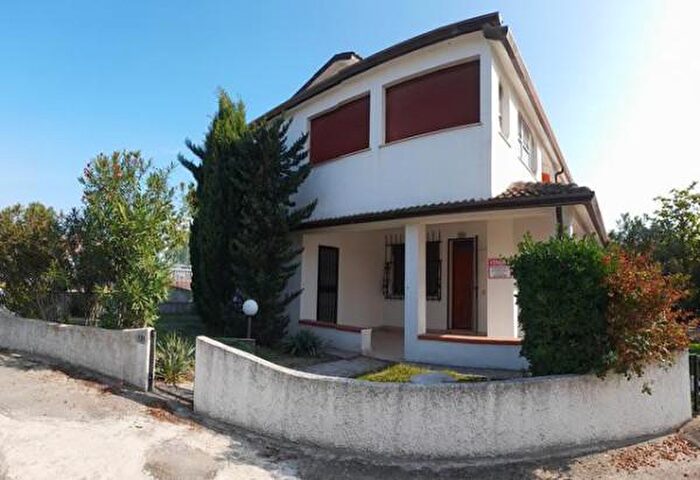 Casa trilocale in vendita in Via Monte San Daniele, Comacchio